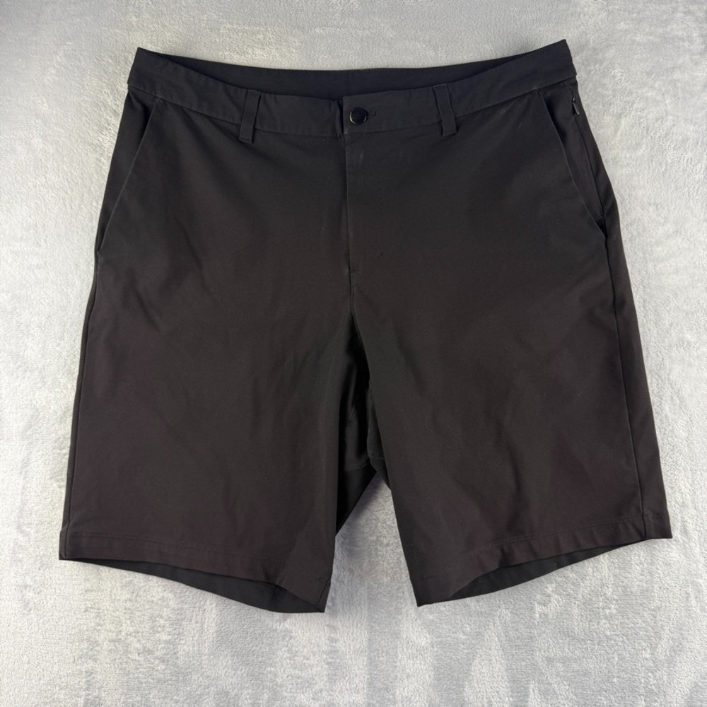 Lululemon ABC Shorts Mens 34 Black Commission Warpstreme Performance Golf 10"